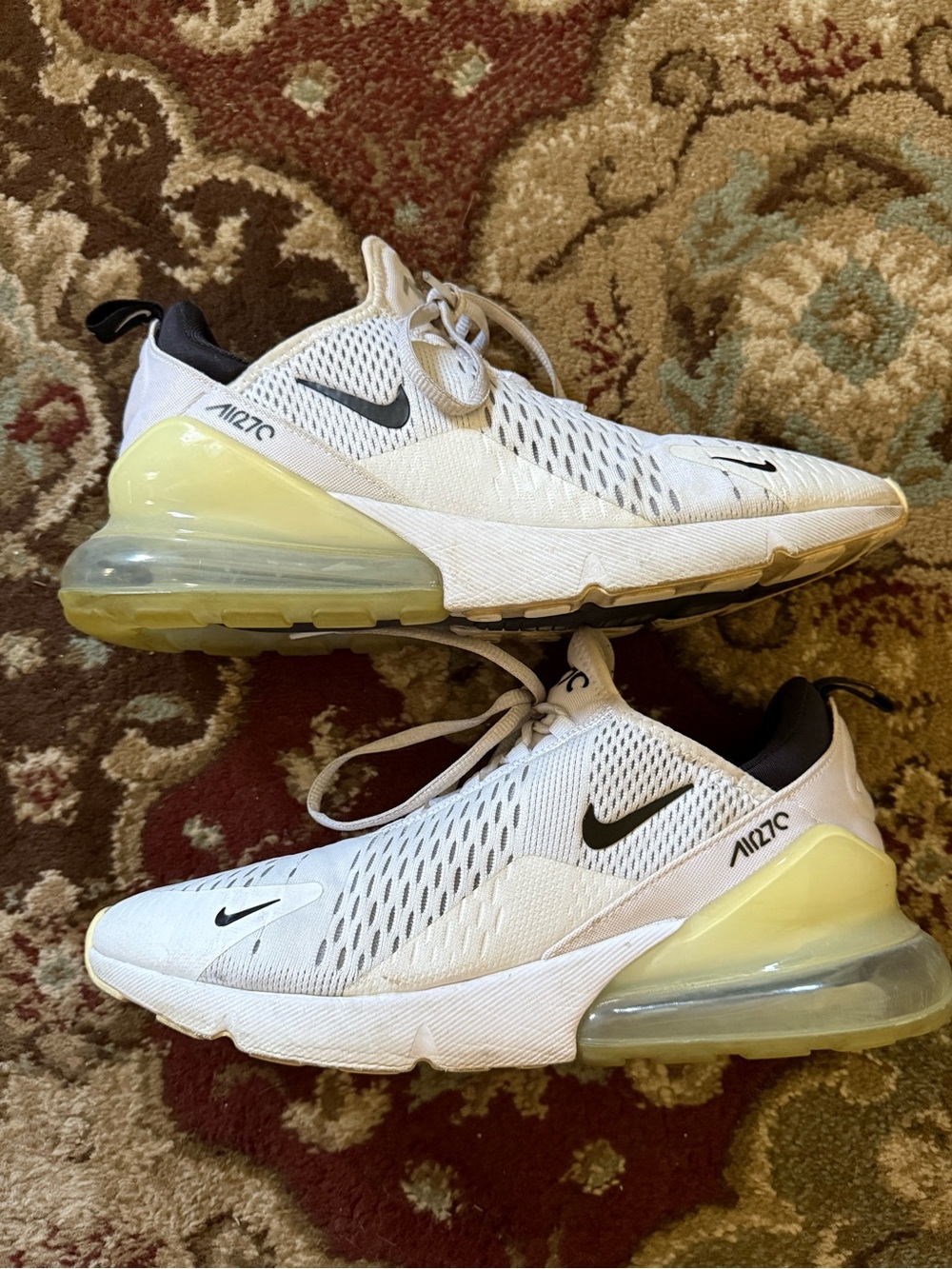 Nike Air Max 270 White Black Sneakers AH8050-100 Women’s Size 10